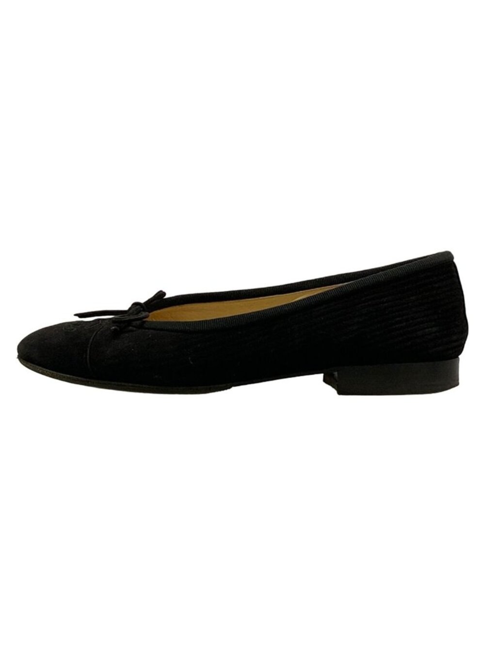 Chanel Pumps Black CC Logo Heels